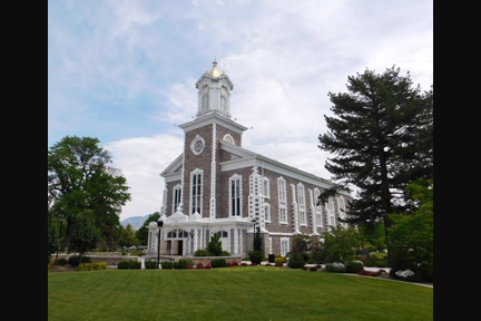 Featured image for “Best Utah Stops on a Yellowstone National Park Road Trip”