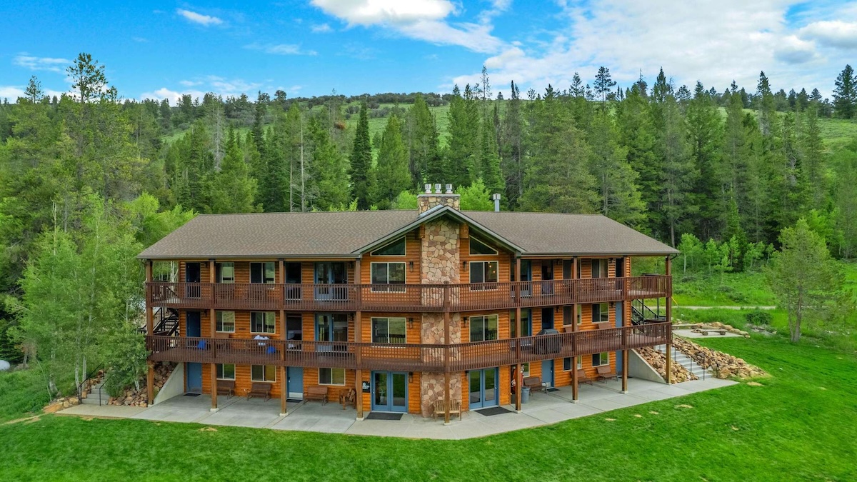 Beaver Creek Lodge